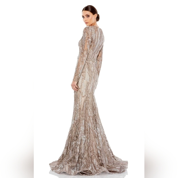 NWT Mac Duggal Mocha Plunging Neckline Embellished Trumpet Gown - Picture 3 of 8